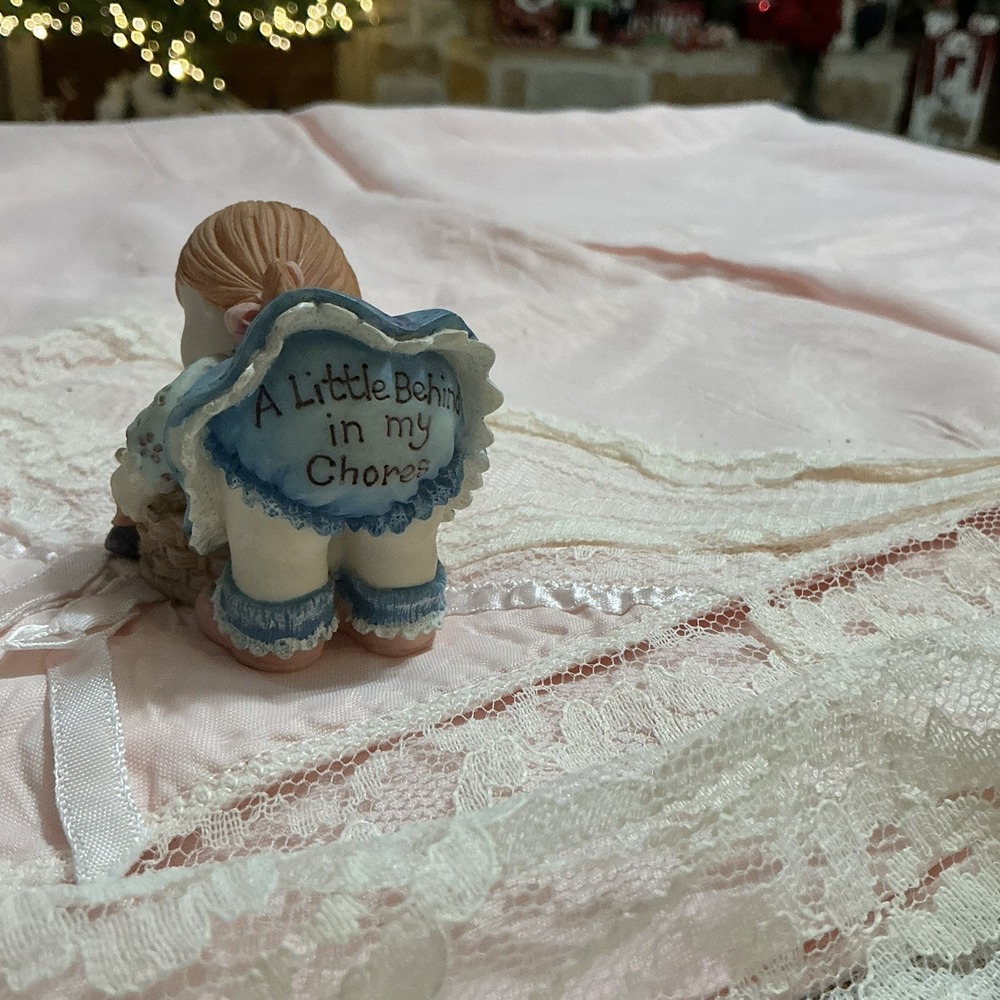 ENESCO LITTLE GIRL FIGURINE A LITTLE BEHIND IN MY CHORES 1995-Vintage